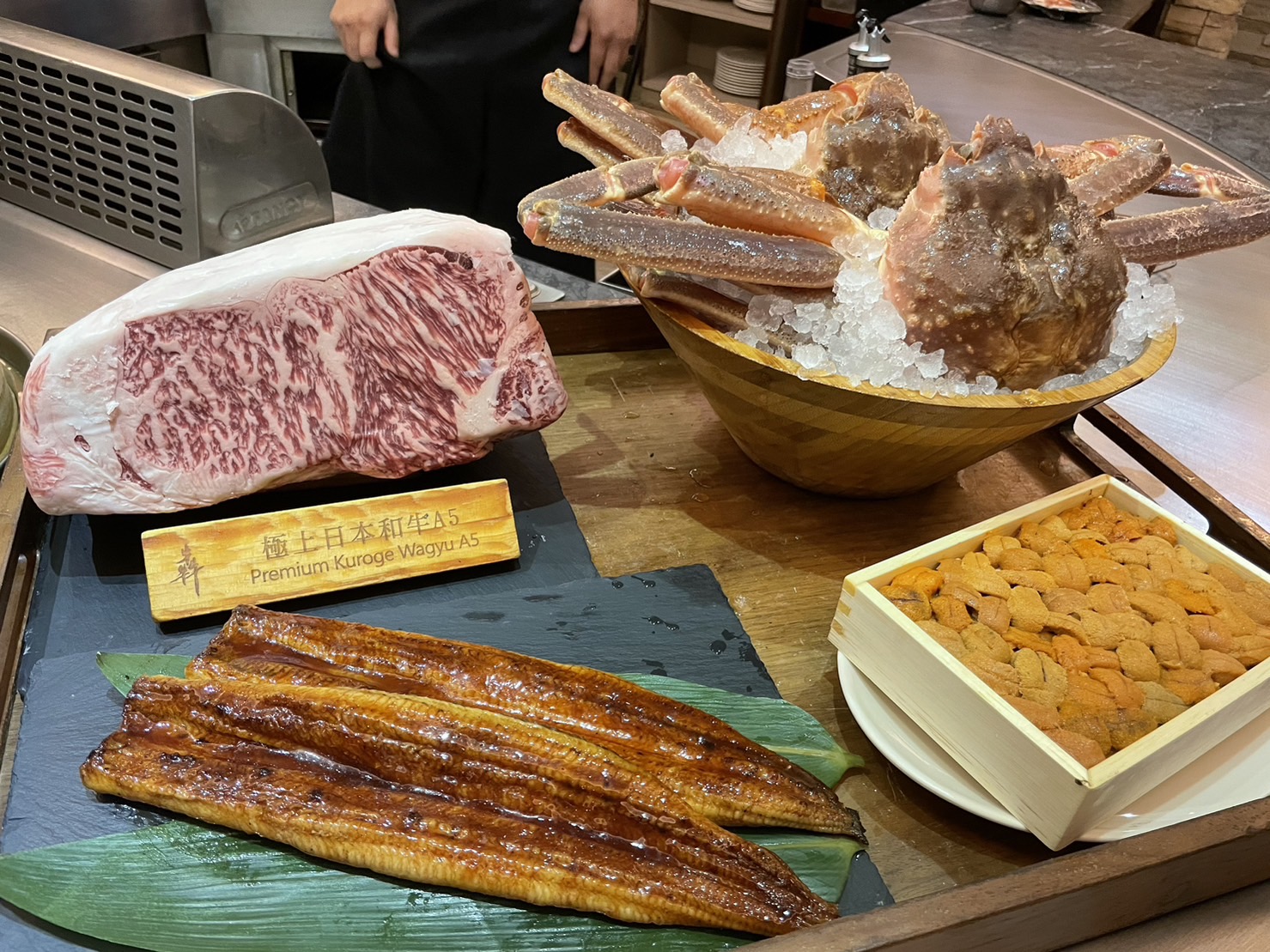 頂級就是定番，鐵板食材天花板 『犇』每月限定料理，北海道松葉蟹開場 - Nonsense 謬思｜藝術・思想・生活